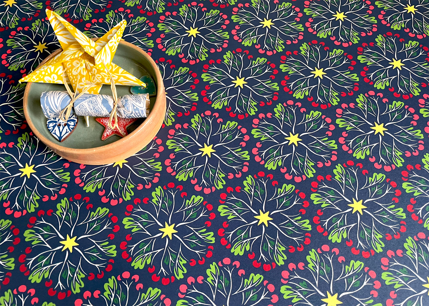 'Hawthorn' wrapping paper