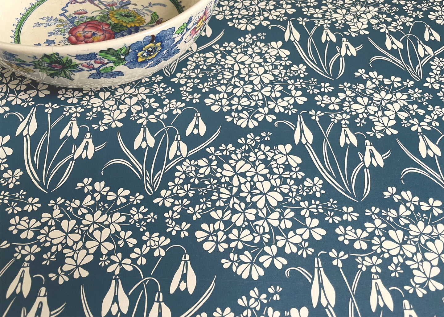 'Romilly' wrapping paper